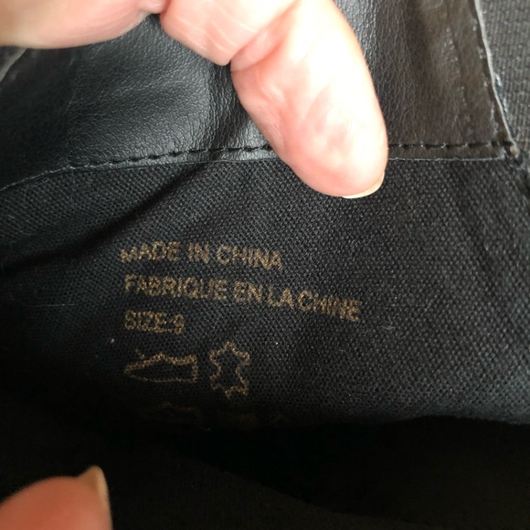 Urban Outfitters black suede booties - Picture 6 of 13